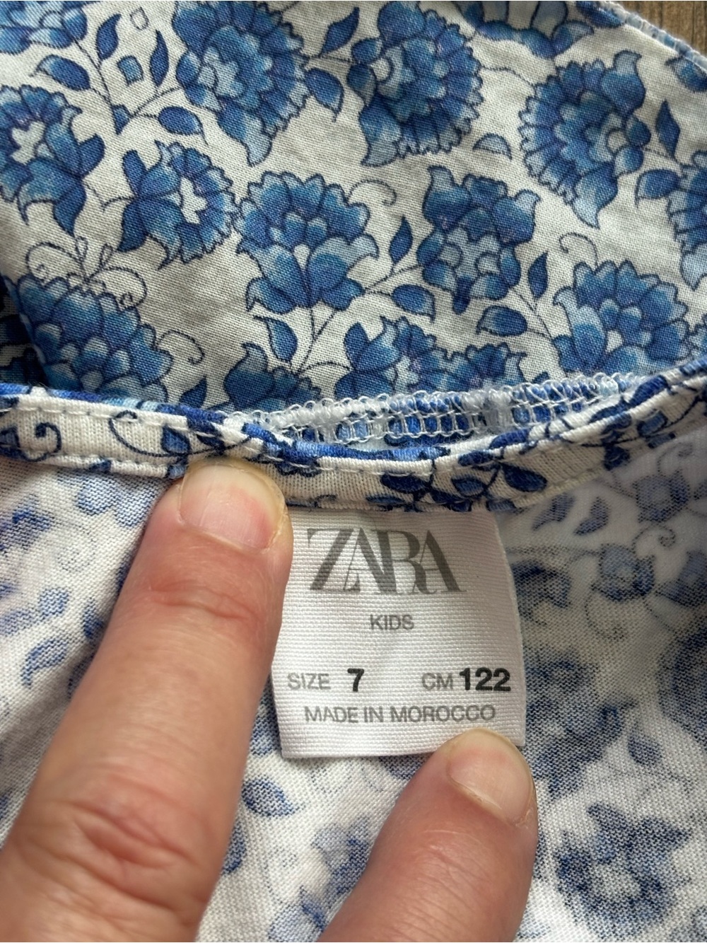 Zara Girls Blue Floral Ruffle Sleeve Top Sz 7 - Picture 4 of 4